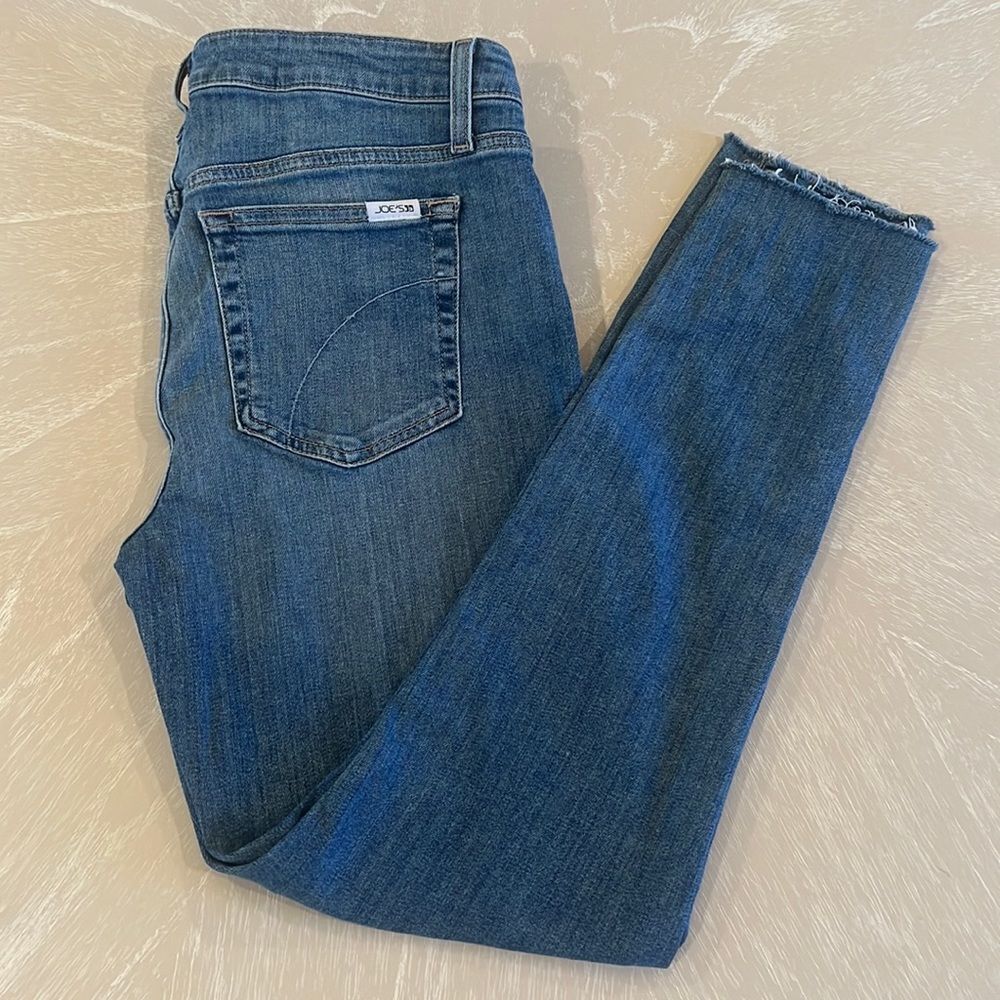 Joe’s Skinny Ankle Stretchy Jeans Size 31